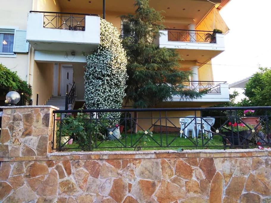 Ferienwohnung Διαμέρισμα Στην Περιοχή Εθνικής Αντίστασης Igoumenitsa Exterior foto